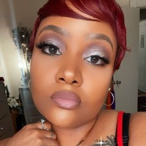 Meet your Posher, Lashanda